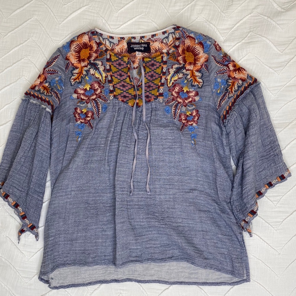 Johnny Was embroidered 3/4 top